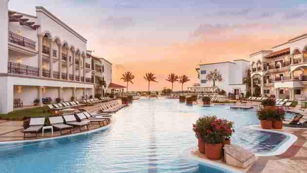Recently Renovated Hilton Playa del Carmen Awaits Summer Travelers